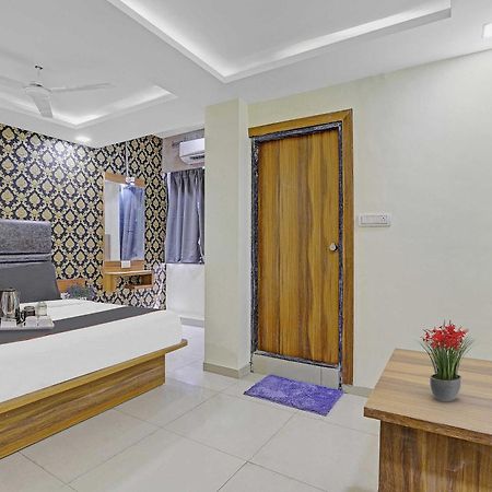 Hotel O Hill View Vadodara Extérieur photo
